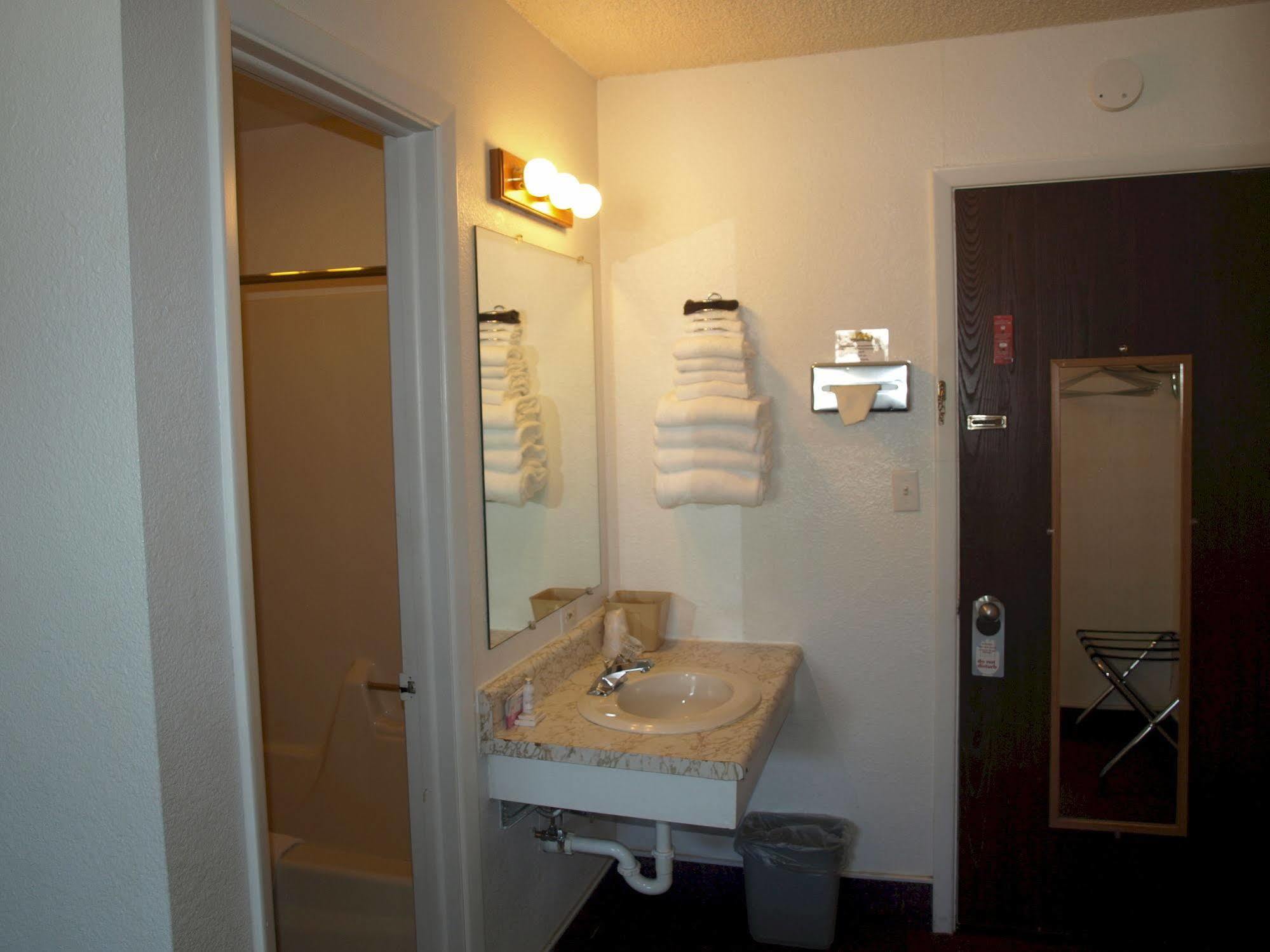 Yellowstone River Inn Glendive Eksteriør bilde